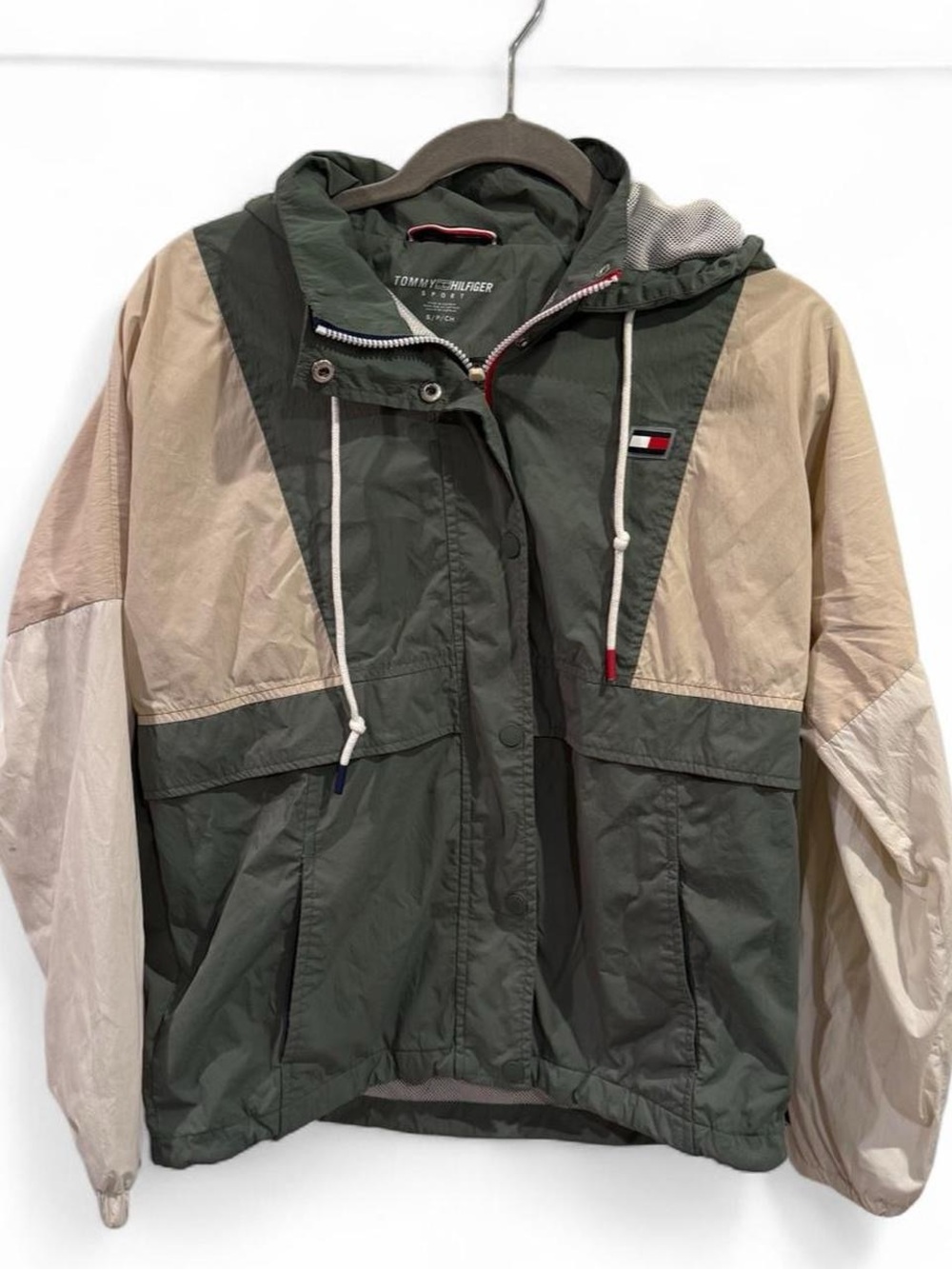 Tommy Hilfiger Green and Beige Colorblock Hooded Windbreaker